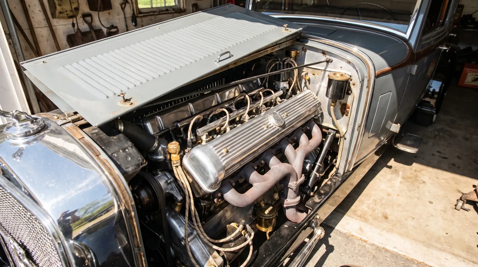 1930 Cadillac V16 — sixteen-cylinder engine bay detail