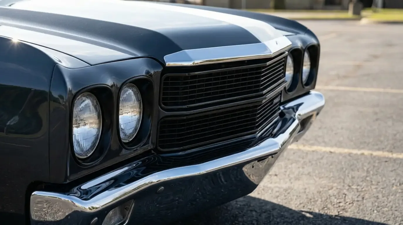 1970 Chevrolet Chevelle SS454 - grille and headlamp detail