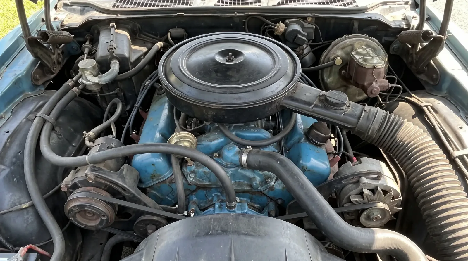 1973 GTO engine bay with factory 400 V8