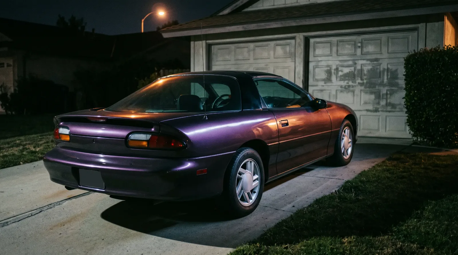 The 1993 Camaro: A New Body Built in Quebec