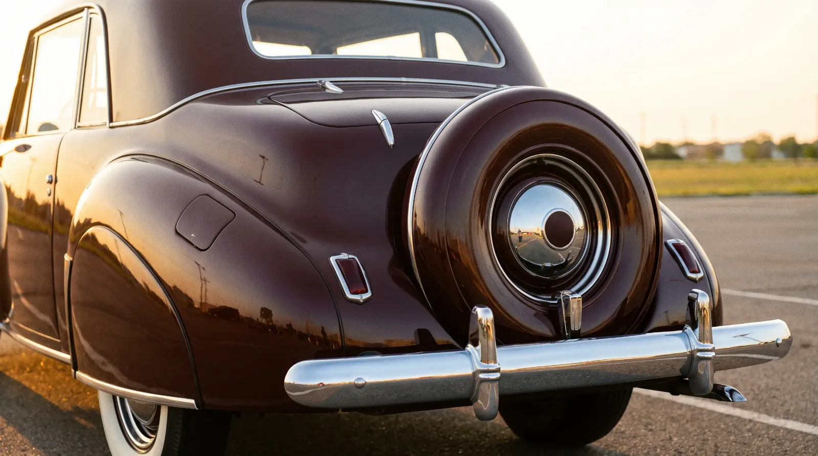 1940 Lincoln Continental rear detail with the original continental-kit spare tire