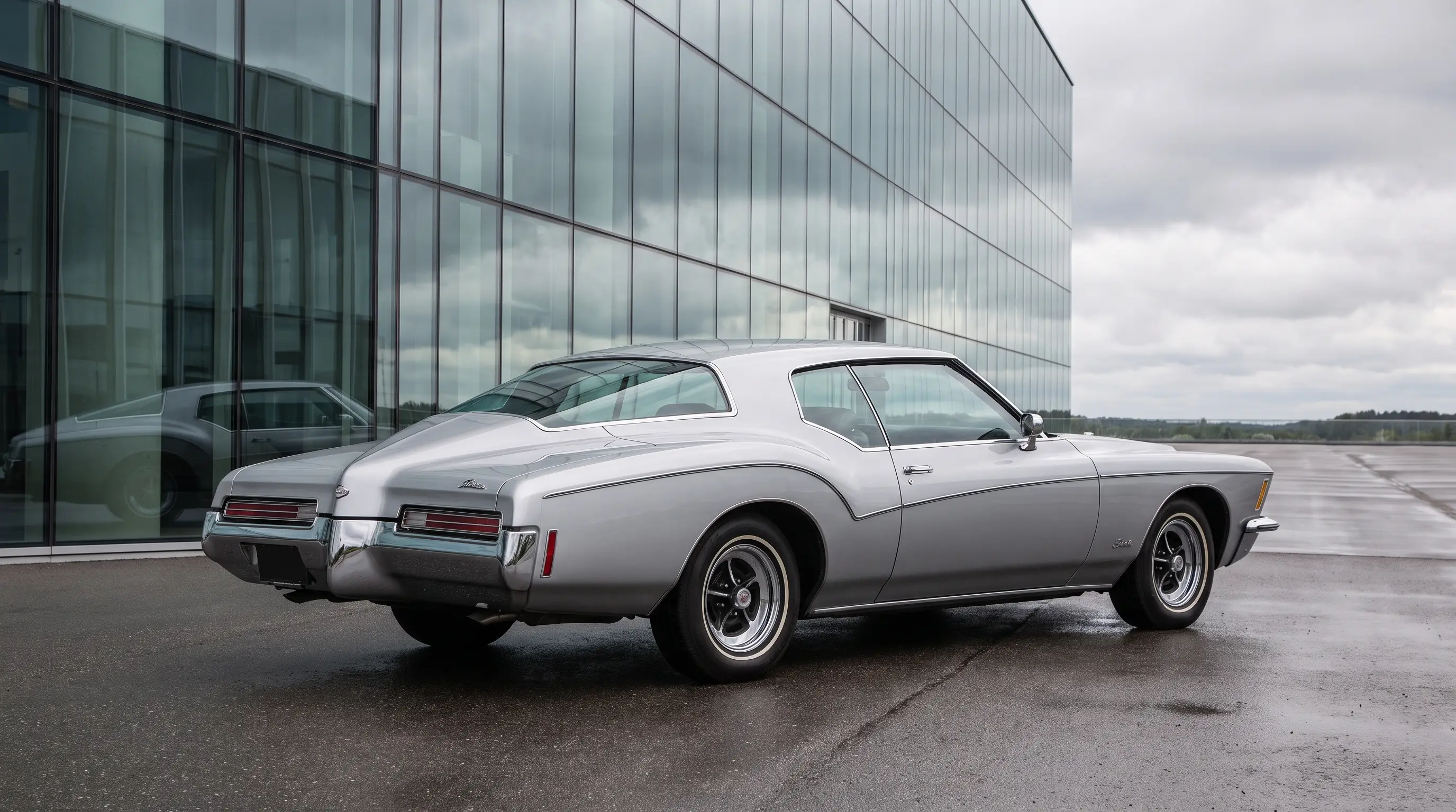 The Boat-Tail Years: A Guide to the 1971-1973 Riviera