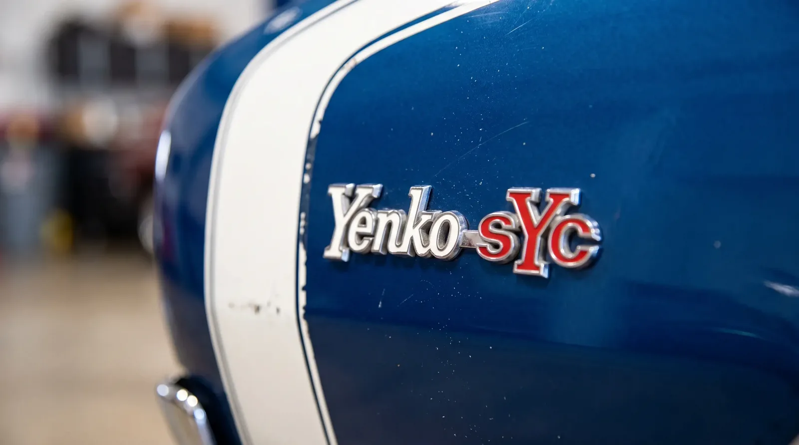 Yenko Camaro sYc fender badge