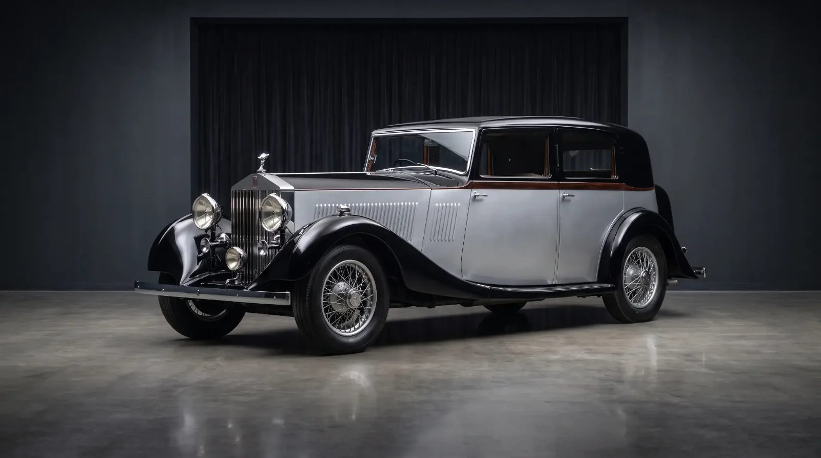 Coachbuilt vs Production Line: How Rolls-Royce and Bentley Bodies Were Actually Built
