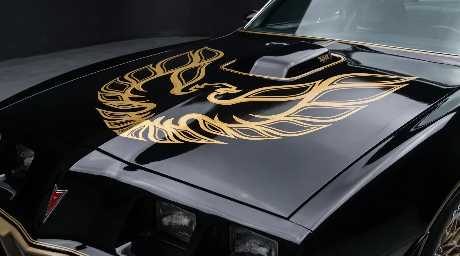 Firebird vs Camaro: The Styling Divide