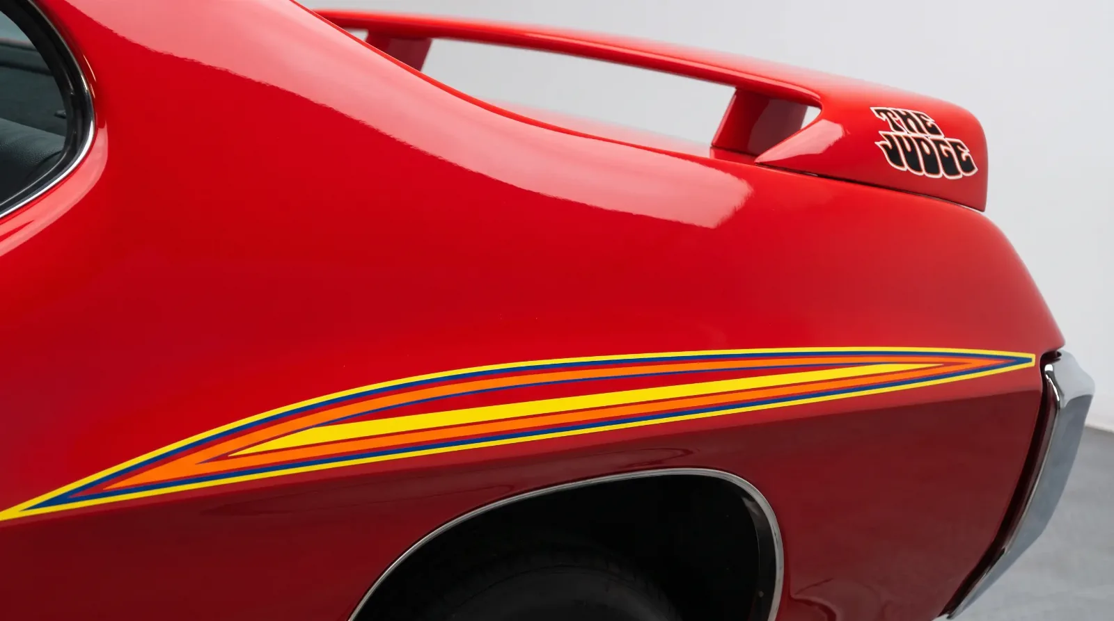 'Here Comes the Judge': The Decals and Stripes Decoded
