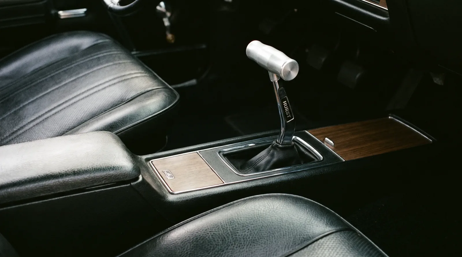 GTO Hurst shifter console close-up