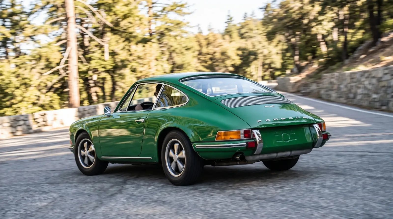 Short-Wheelbase vs Long: Why Early 911s Drive Different