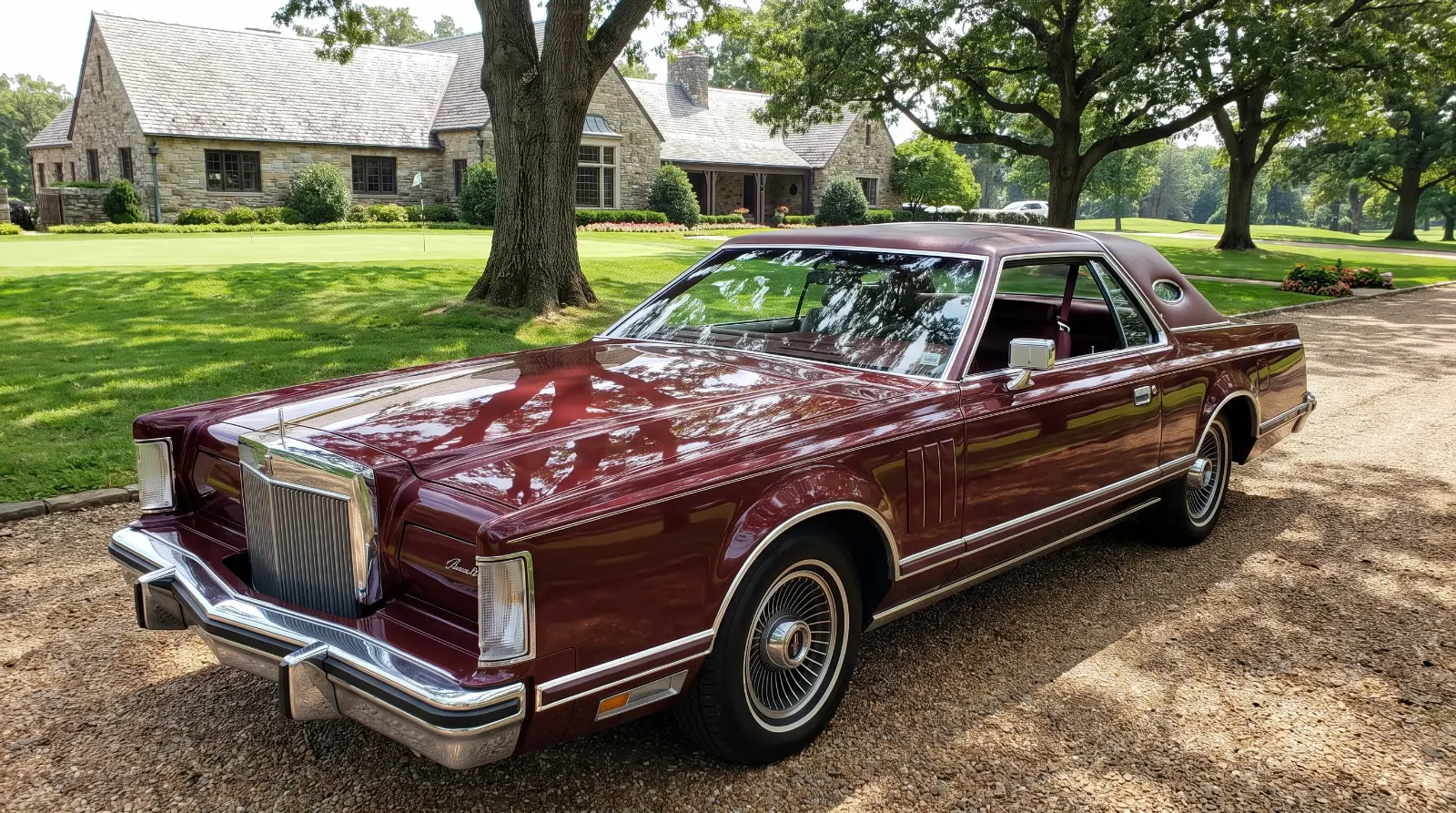 1977 Lincoln Continental Mark V personal luxury coupe