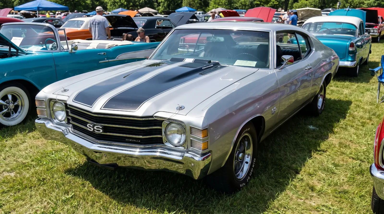 1972 Chevrolet Chevelle SS 454 in silver with black hood stripes at a car show
