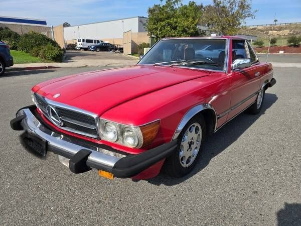 1987 Mercedes-Benz 560 SL