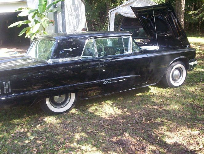 1960 Ford Thunderbird