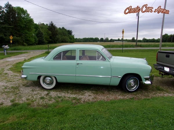 1950 Ford Custom Deluxe