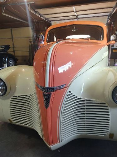 1940 Pontiac Streamliner