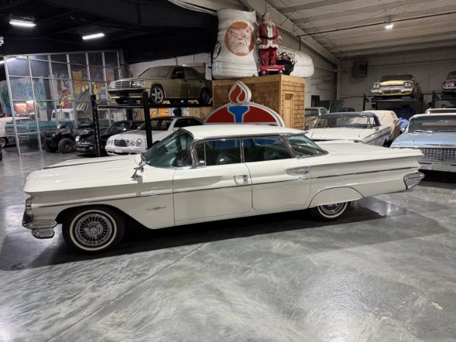 1960 Pontiac Bonneville
