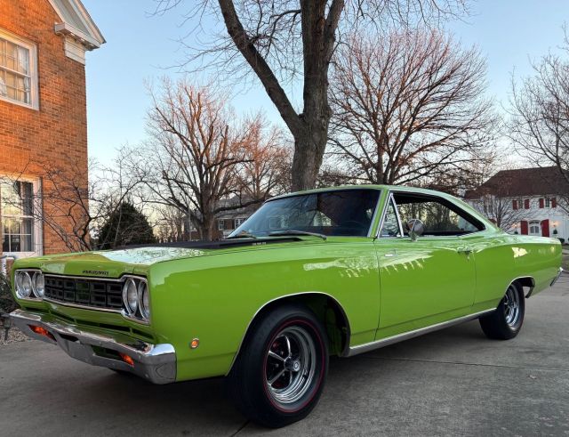 1968 Plymouth Road Runner