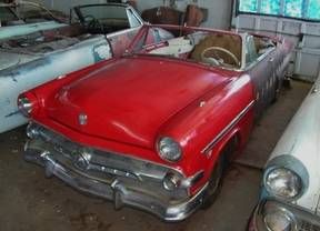 1954 Ford Sunliner