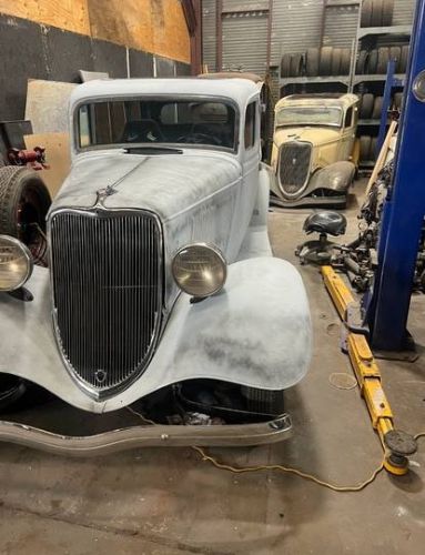 1933 Ford Model 40