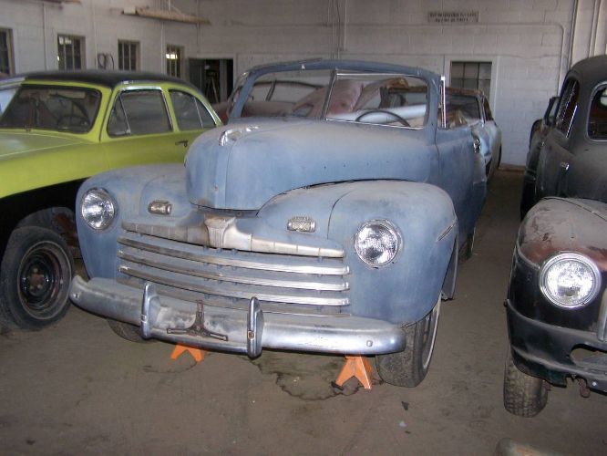 1946 Ford Deluxe