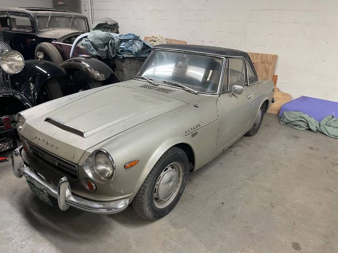 1969 Datsun 2000