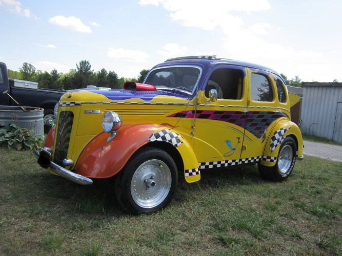 1948 Ford Anglia