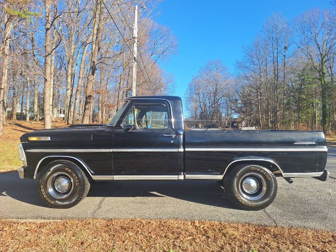 1969 Ford F-100