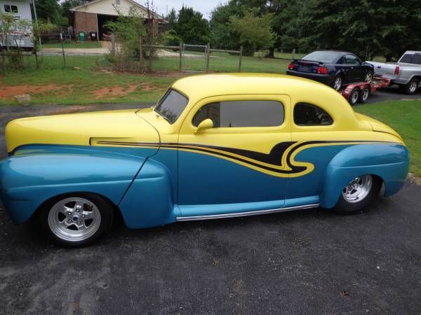 1948 Ford Deluxe