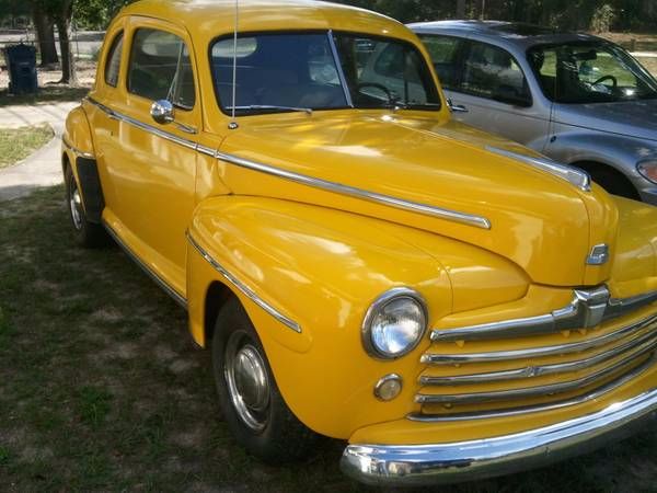1948 Ford Deluxe