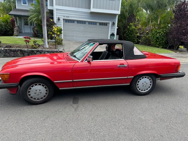 1987 Mercedes-Benz 560 SL