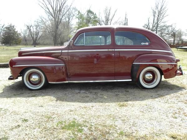 1947 Ford Deluxe