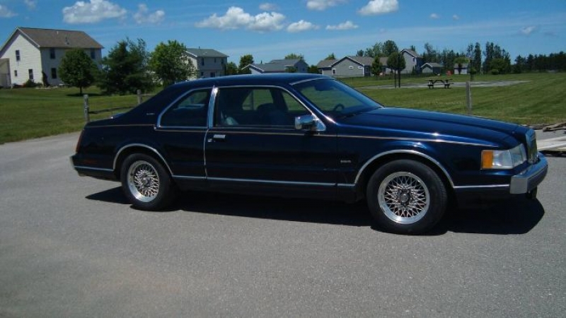 1990 Lincoln Mark VII