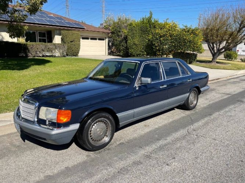 1986 Mercedes-Benz 560 SL