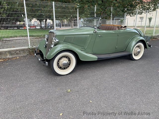 1934 Ford V8