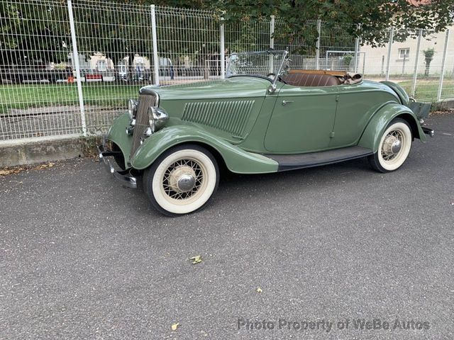 1934 Ford V8