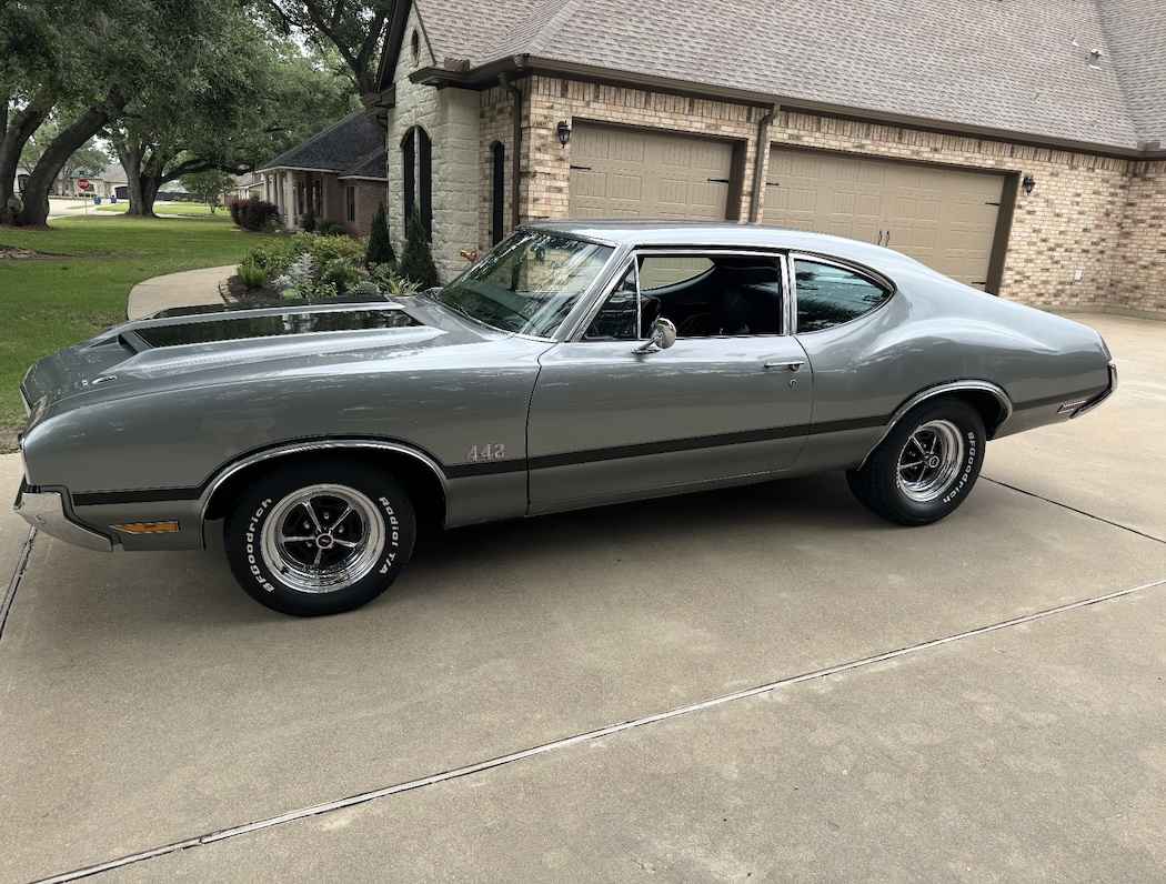 1970 Oldsmobile Cutlass