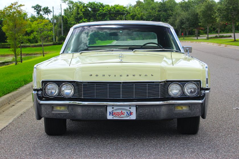 1967 Lincoln Continental
