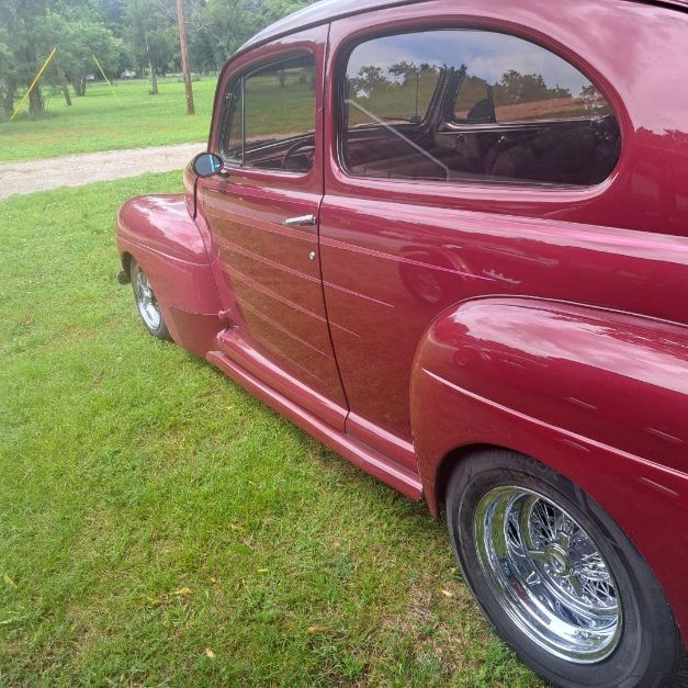 1941 Ford 2-Dr Sedan