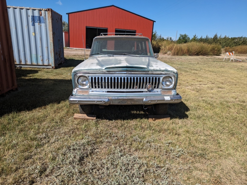 1966 Jeep Wagoneer
