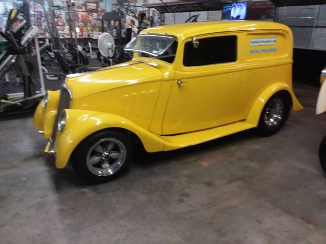 1933 Willys Model 77