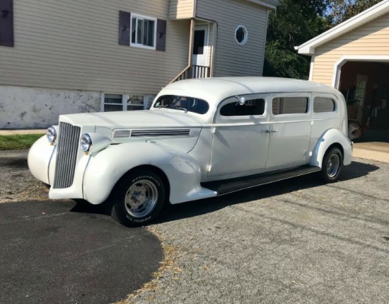 1939 Packard 1701