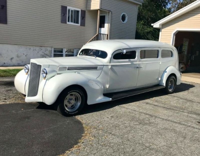 1939 Packard 1701