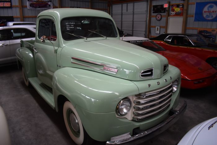 1949 Ford F-1