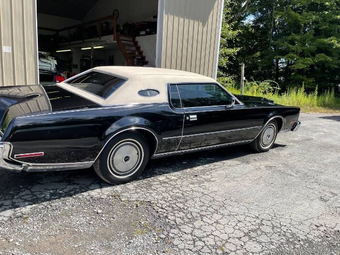 1973 Lincoln Continental