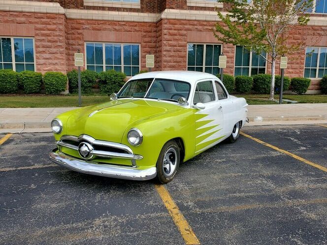 1949 Ford Coupe