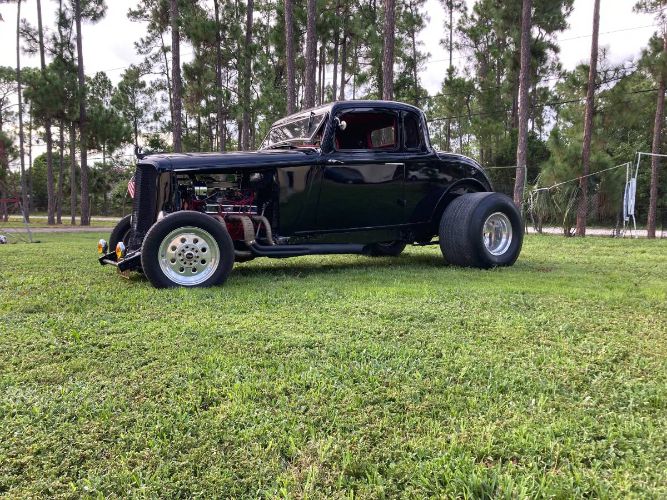 1934 Plymouth Coupe