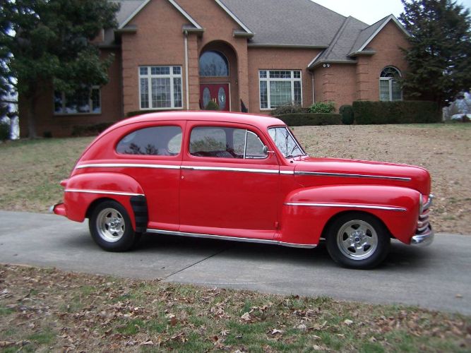 1947 Ford Deluxe