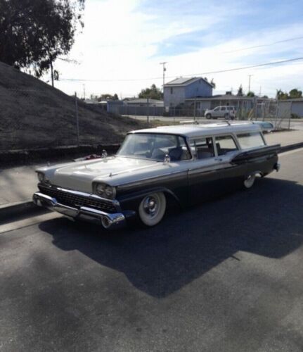 1959 Ford Country