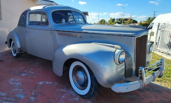 1941 Packard 110