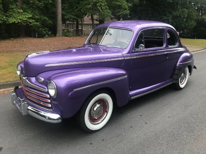 1946 Ford Deluxe