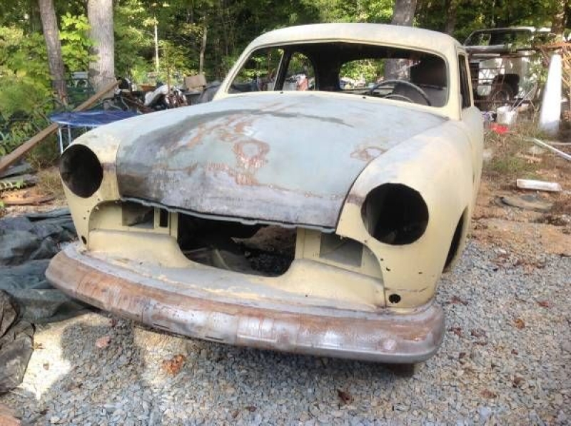 1951 Ford Custom Deluxe